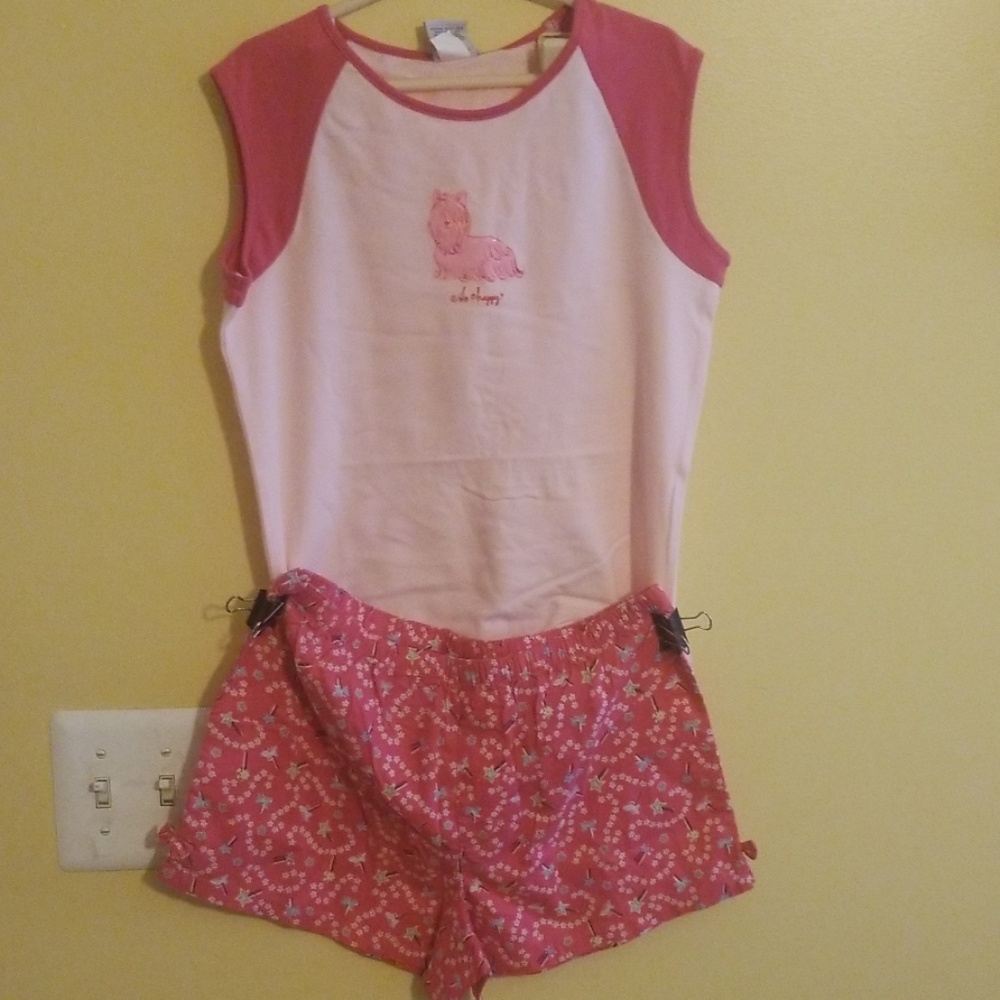 Old navy pink cap sleeve shirt with shorts set